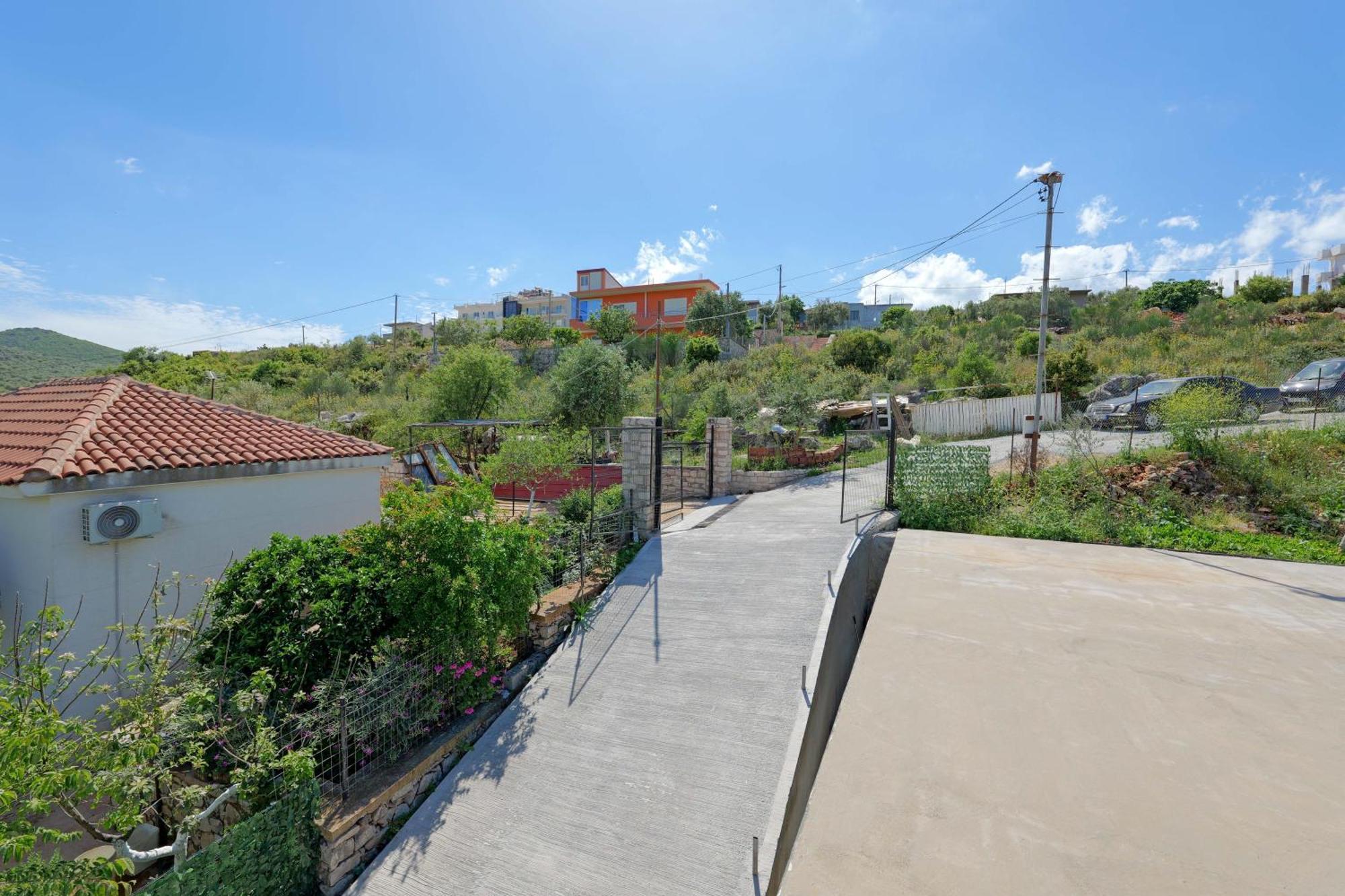 Apartment Calmo Ksamil